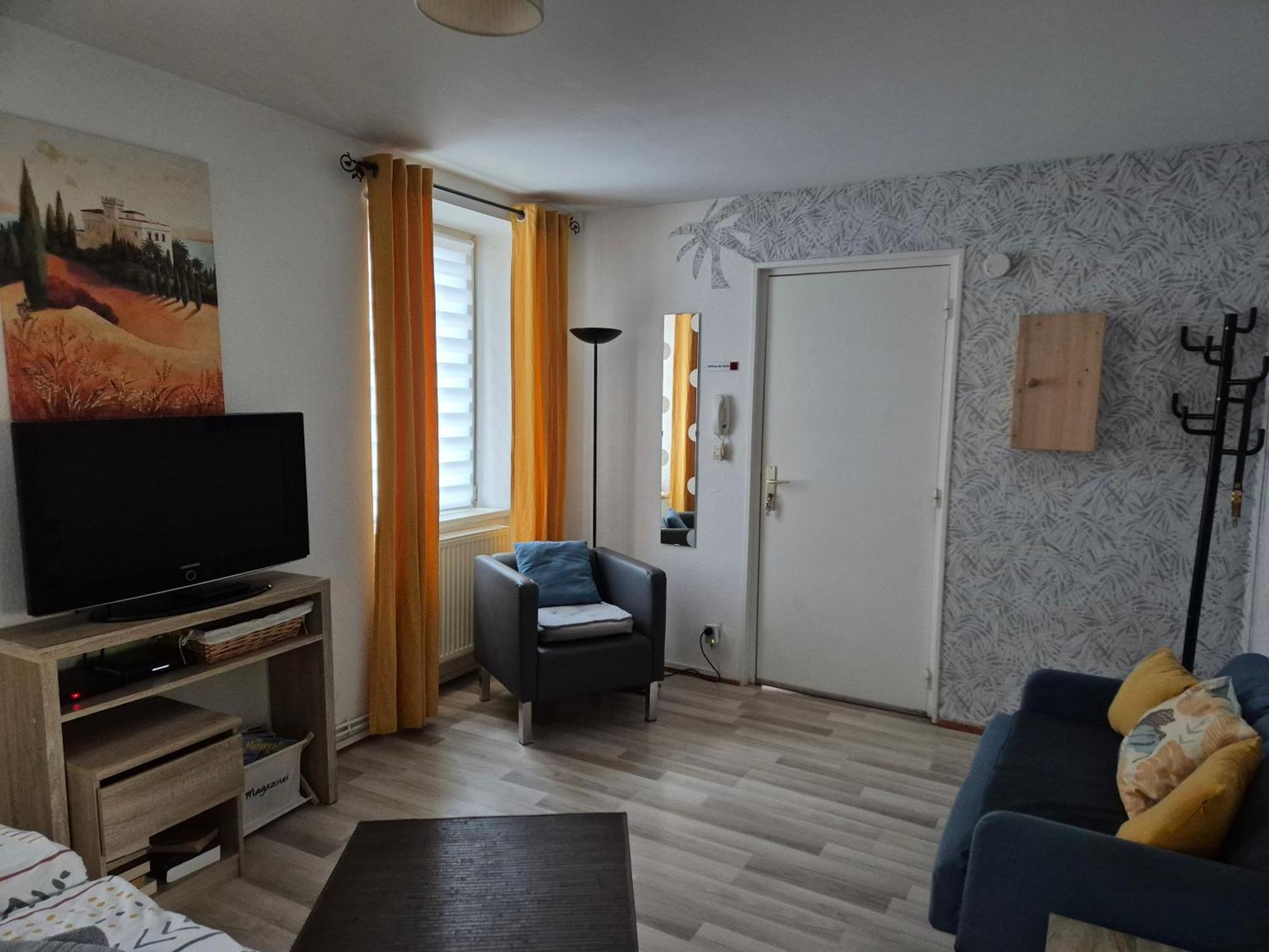 1 Rue Des Romains Studio Meuble Clauss นีเดอร์บรอนน์-เลส์-แบ็งส์ ภายนอก รูปภาพ